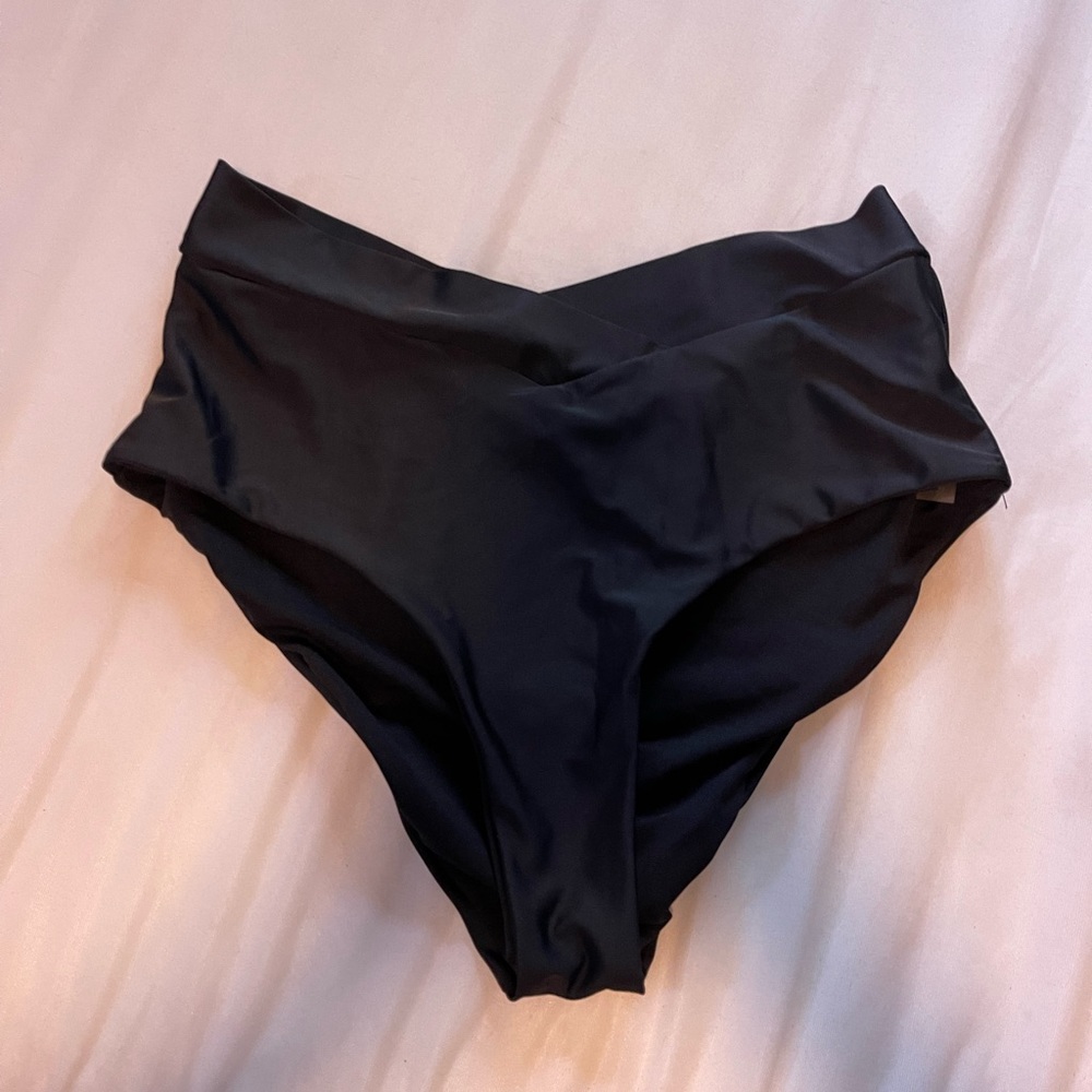 Shein Crossover Swim Bottoms, Size 0XL, Black, Never Worn